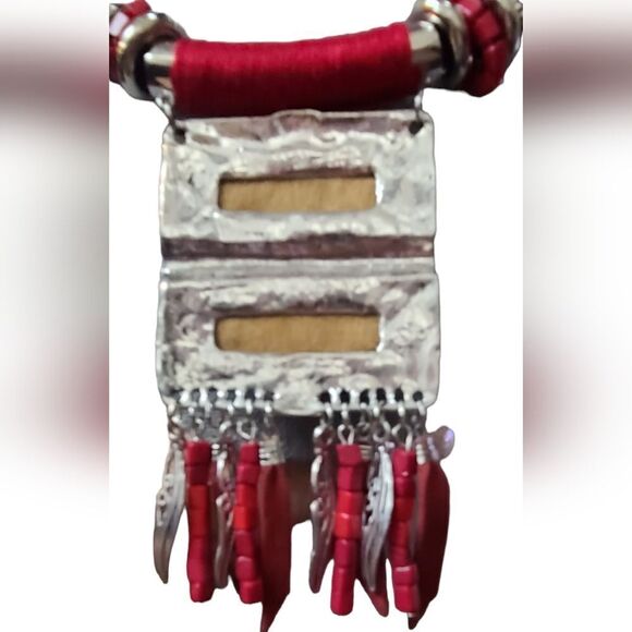 PARIS Necklace Ethnic Tribal Statement Solid Reversible Red & Silver - Picture 11 of 13